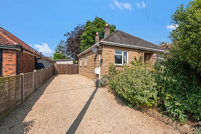 3 Bedroom Bungalow For Sale In Watercombe Lane, Yeovil, BA20