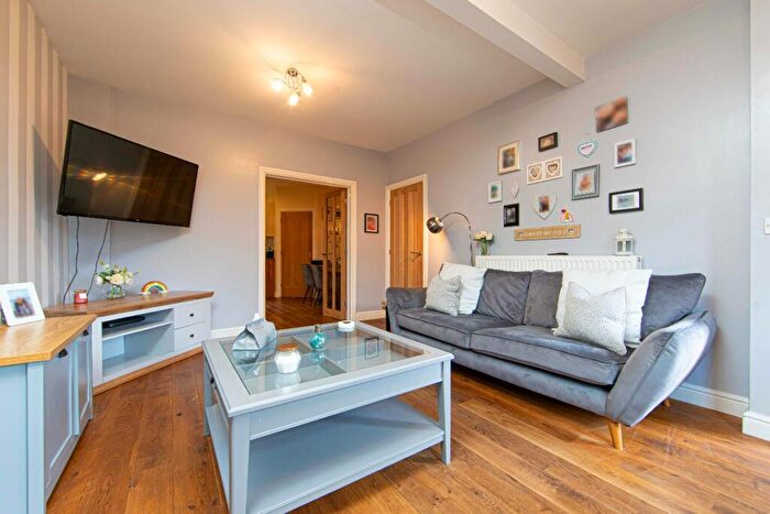 3 Bedroom Terraced House For Sale In Grove Terrace, Bedlinog, Treharris, CF46