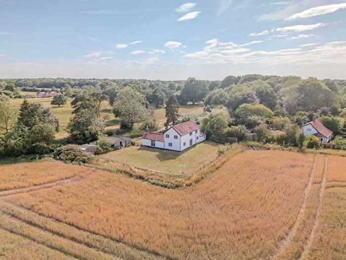 4 Bedroom Detached House For Sale In Chapel Lane, Wortham, IP22