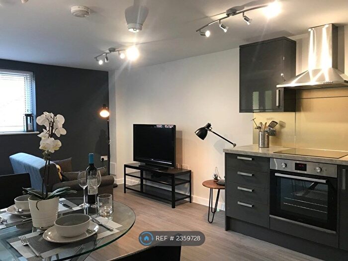 1 Bedroom Semi-Detached House To Rent In First Avenue, Chelmsford, CM1