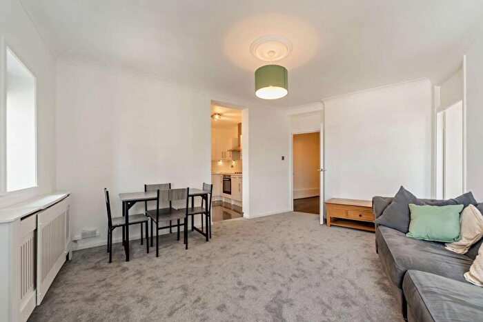 2 Bedroom Flat For Sale In Portpool Lane, London, EC1N - Photo 7