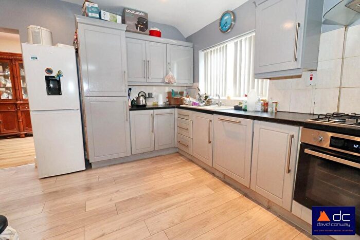 7 Bedroom Semi-Detached House For Sale In Blenheim Gardens, Wembley, HA9