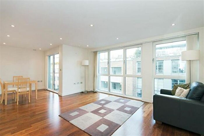 1 Bedroom Apartment To Rent In Clerkenwell Road, Clerkenwell, EC1M