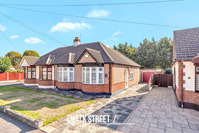 2 Bedroom Semi-Detached Bungalow For Sale In McIntosh Close, Romford, RM1