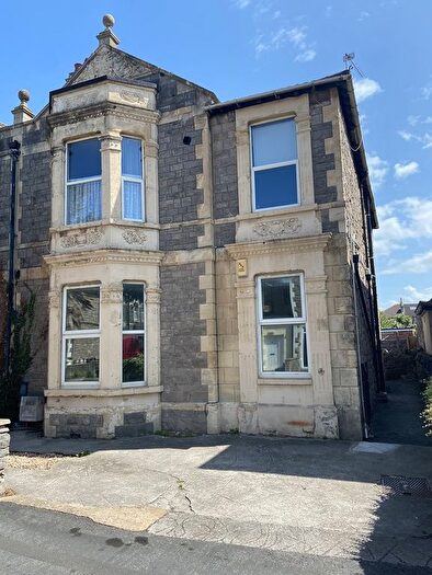 2 Bedroom Flat To Rent In Walliscote Road, Weston-Super-Mare, North Somerset., BS23