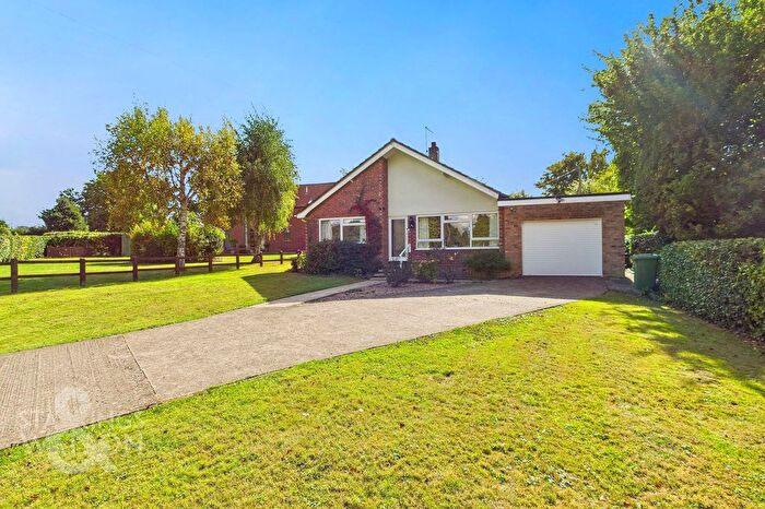 3 Bedroom Detached Bungalow For Sale In Blofield Corner Road, Blofield Heath, Norwich, NR13