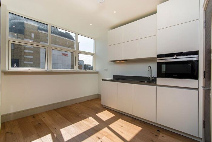 Studio For Sale In Crown Hill, Church Street, Croydon, CR0