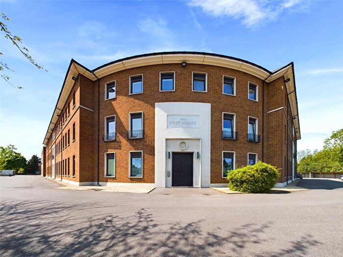 1 Bedroom Flat For Sale In Eastern Avenue, Gloucester, Gloucestershire, GL4