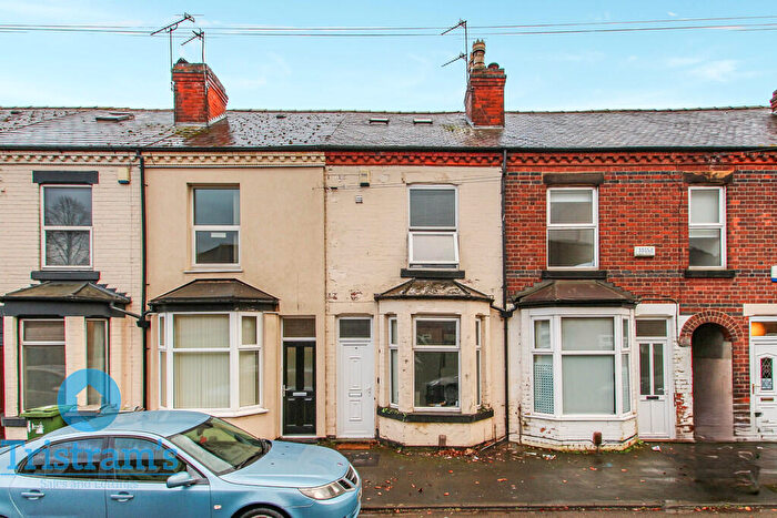 5 Bedroom Semi-Detached House To Rent In Claude Street, Dunkirk, NG7