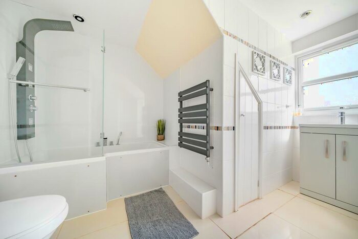 3 Bedroom Detached House For Sale In Brecon, Powys, LD3