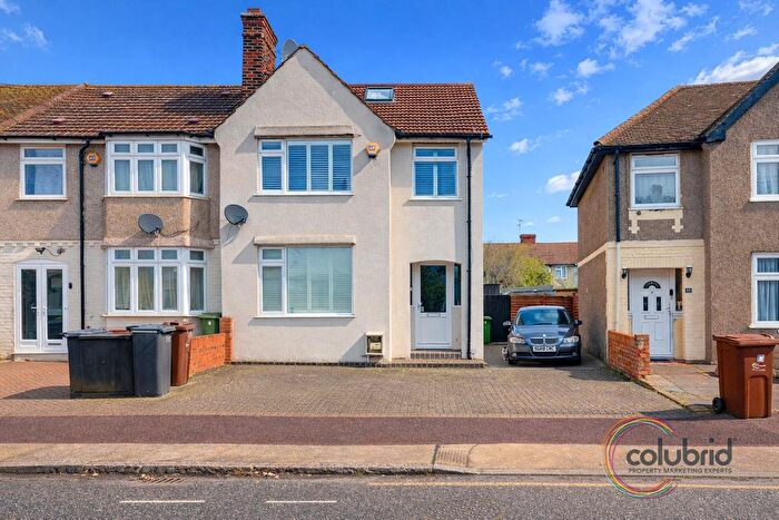 3 Bedroom End Terrace House For Sale In Second Avenue, Dagenham, RM10