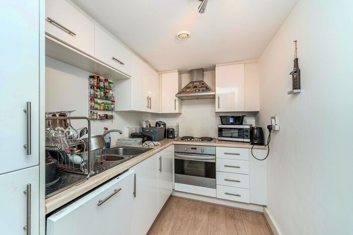 1 Bedroom Flat To Rent In Cowbridge Road East, Canton, Cardiff, CF11