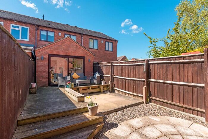 2 Bedroom Terraced House For Sale In Frost Road, Wellesbourne, CV35