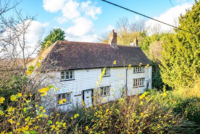 3 Bedroom Detached House For Sale In David Street, Harvel, Meopham, DA13