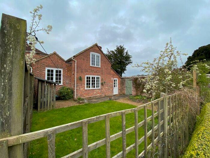 2 Bedroom Cottage To Rent In Upham, Nr Winchester / Bishops Waltham, Hampshire, SO32