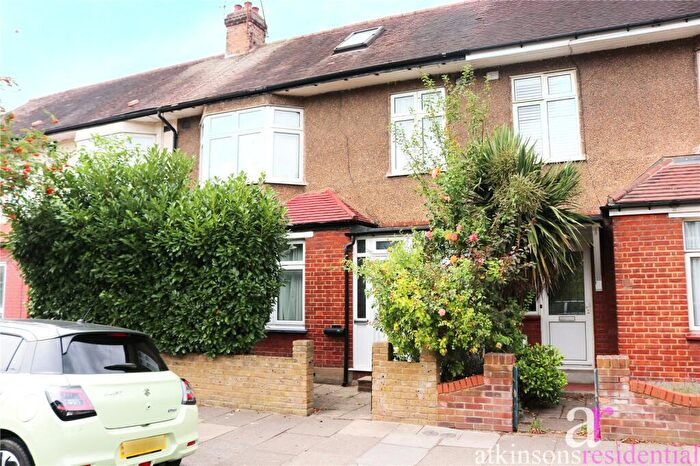4 Bedroom Terraced House For Sale In Armfield Road, Enfield, Middlesex, EN2