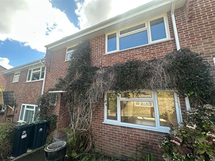 3 Bedroom Mews To Rent In Halter Rise, Wimborne, BH21