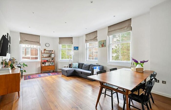 2 Bedroom Flat To Rent In Harrowby Street. Marylebone, London, W1H