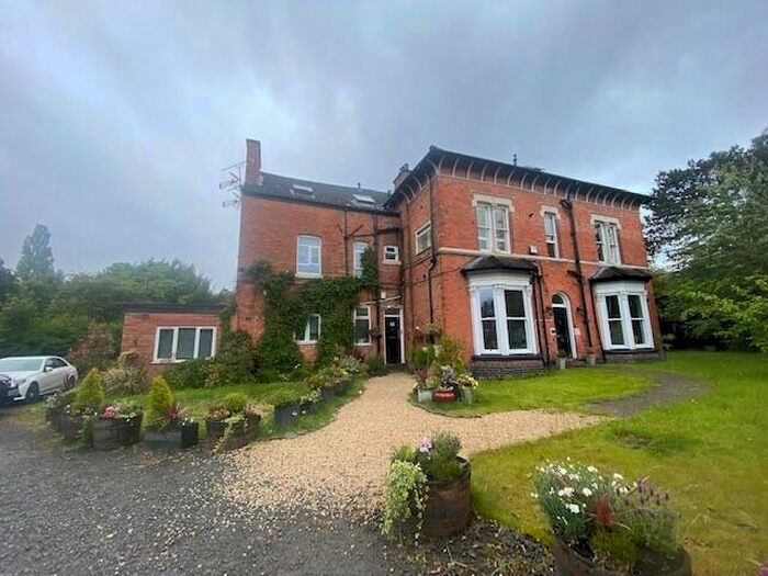 2 Bedroom Apartment To Rent In York Road, Edgbaston, Birmingham, B16