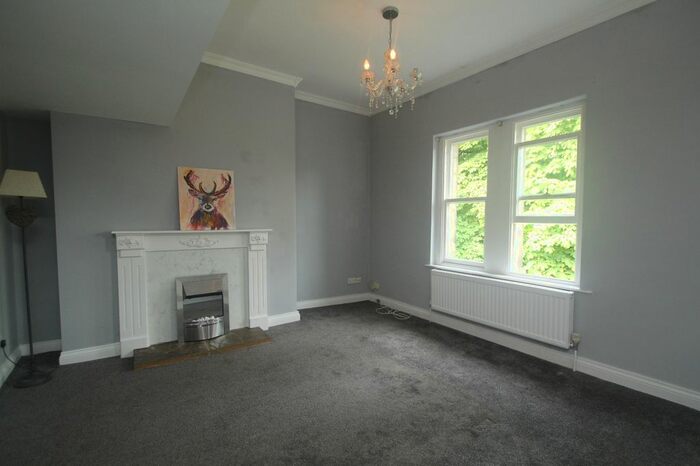 2 Bedroom Flat To Rent In Kings Road, Harrogate, North Yorkshire, Uk, HG1