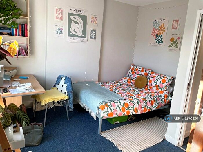 6 Bedroom Terraced House To Rent In Roebuck Road, Sheffield, S6