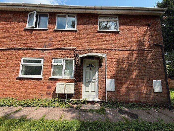 2 Bedroom Terraced House To Rent In Barron Road, Birmingham, West Midlands, B31