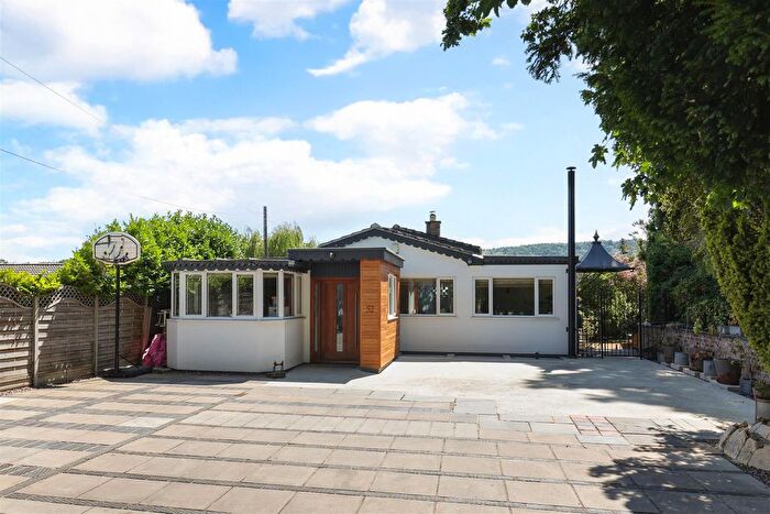 5 Bedroom Detached House For Sale In Shurdington Road, Leckhampton, Cheltenham, GL53