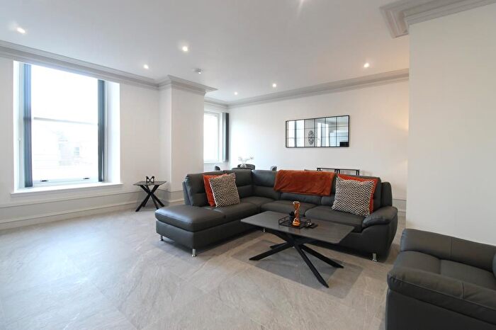 2 Bedroom Flat To Rent In Hydro House, Union Street, Aberdeen, AB10