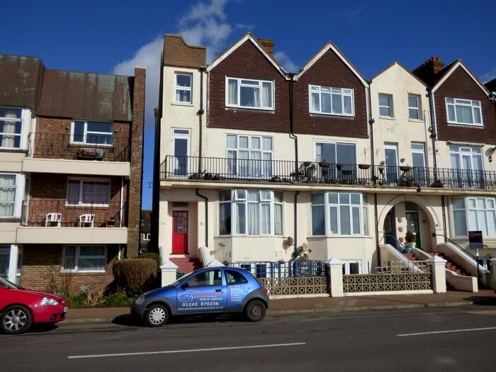 1 Bedroom Flat To Rent In South Terrace, Littlehampton BN17