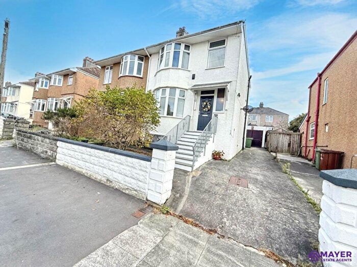 3 Bedroom Semi-Detached House For Sale In Dovedale Road, Plymouth, PL2