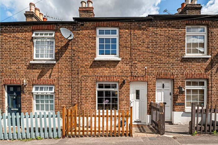 2 Bedroom Terraced House For Sale In Haycroft Road, Surbiton, KT6