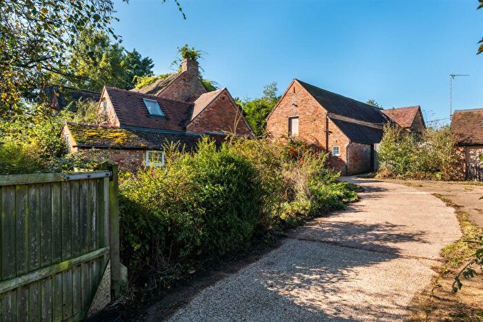 4 Bedroom Detached House For Sale In Gaydon, Warwick, CV35