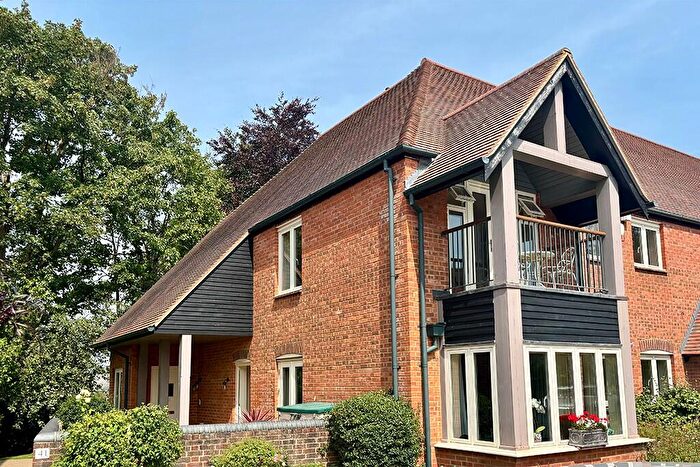 2 Bedroom Retirement Property For Sale In No. Pavilion Walk, Richmond Villages Letcombe Regis, South Street, Oxfordshire, OX12