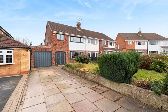 3 Bedroom Semi-Detached House To Rent In Brownley Road, Shirley, Solihull, B90