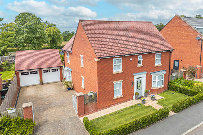 4 Bedroom Detached House For Sale In Richardby Crescent, Durham, DH1
