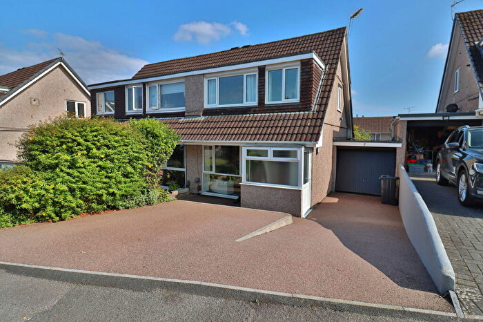 3 Bedroom Semi-Detached House For Sale In Torbridge Close, Saltash, PL12