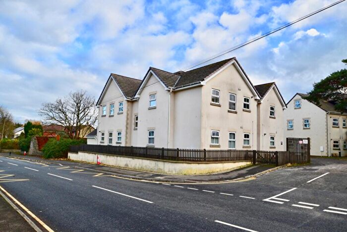 2 Bedroom Apartment To Rent In The Lawns, Yate, Bristol, BS37