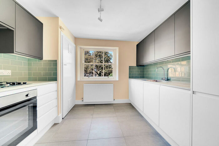 1 Bedroom Apartment To Rent In Highbury Park, N5