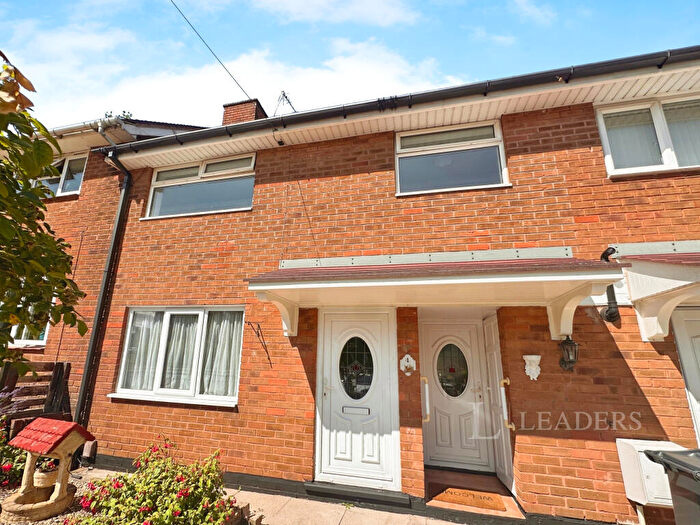 3 Bedroom Terraced House To Rent In Nafford Grove, B14