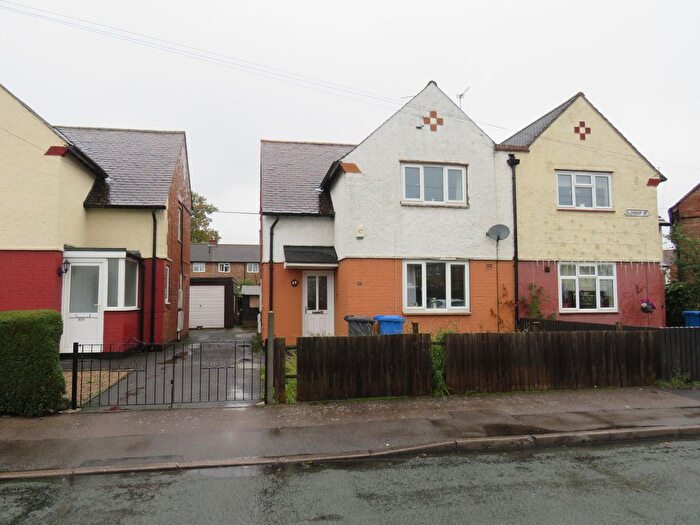 3 Bedroom Semi-Detached House To Rent In Glossop Street, Derby, DE24