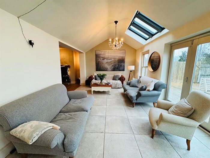 5 Bedroom House For Sale In North Side, Shadforth, Durham, DH6