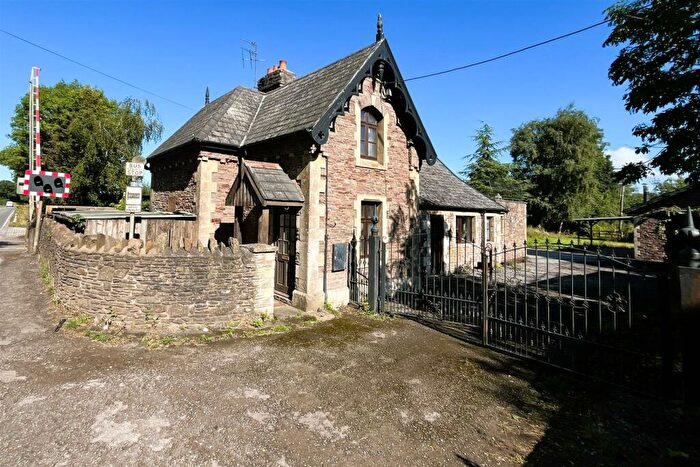 4 Bedroom Detached House For Sale In Detached | Updating | Annex | Iron Acton, BS37