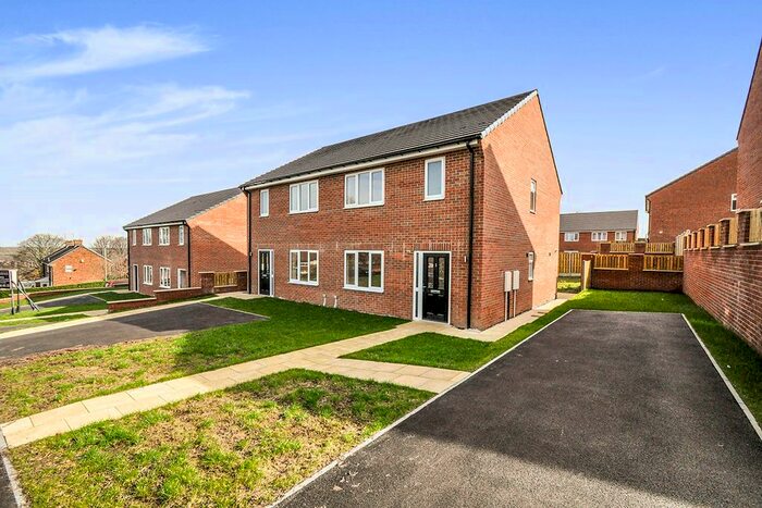 3 Bedroom Semi-Detached House To Rent In Wheatley Road, Rotherham S61