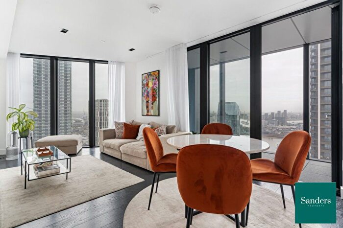 2 Bedroom Flat To Rent In Marsh Wall, Greater London, London, E14