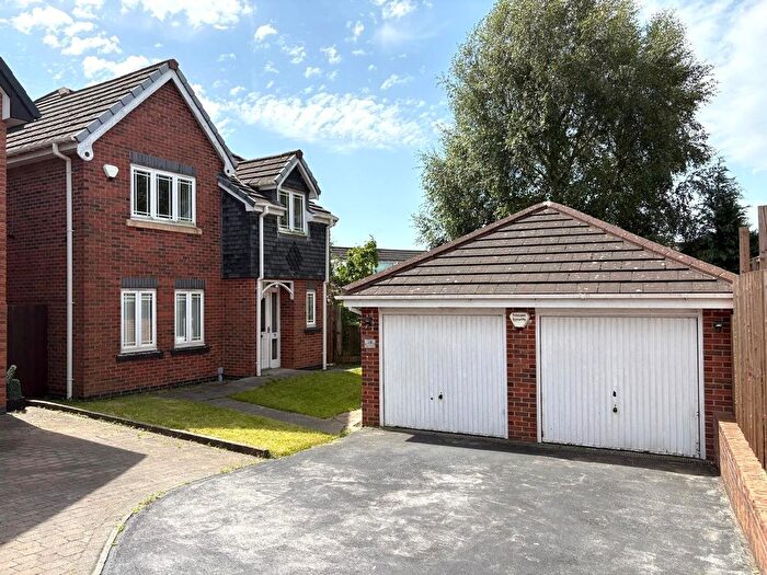 4 Bedroom Detached House To Rent In Kirkwood Close, Aspull, WN2