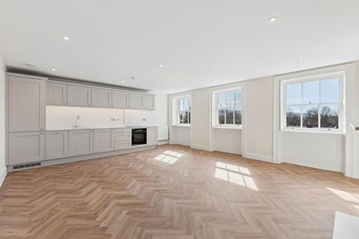 1 Bedroom Apartment For Sale In - Berkeley Place, Cheltenham, Gloucestershire, GL52