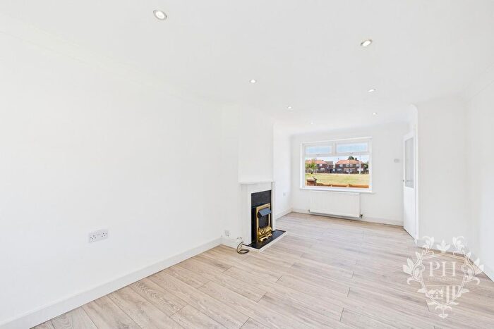 2 Bedroom Semi-Detached House For Sale In Cornforth Avenue, Middlesbrough, TS3