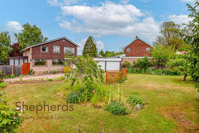 4 Bedroom Detached House For Sale In Ducketts Mead, Roydon, Harlow, CM19