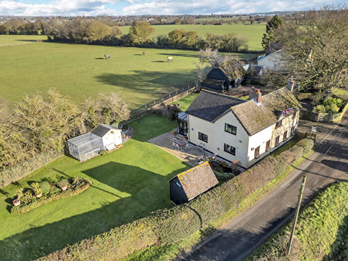 4 Bedroom Detached House For Sale In Drinkstone, Bury St. Edmunds, IP30