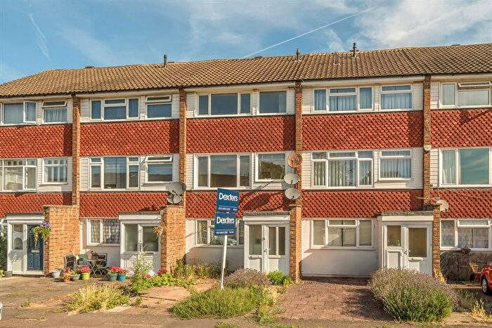 2 Bedroom Maisonette To Rent In Alanthus Close, Lee, SE12